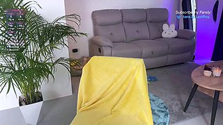 SMALL TIT BRUNETTE TATTOOED TEEN GIRLFRIEND CAUGHT IN SHOWER