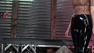 Ballbusting Threeway