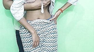 18 year Student real Desi Virgin Teen girl first time boobs and pussy Love Hardcore Anal Fingering Girlfriend School College