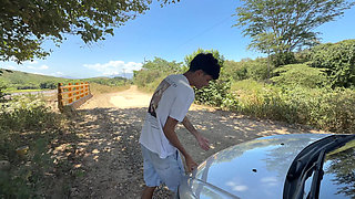 I Take Advantage of the Fact That My Friend's Wife Is a Slut and I End up Fucking Her in the Middle of Nowhere