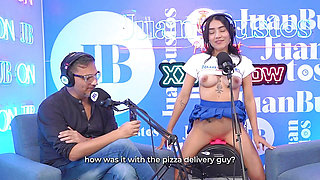 Little Kinky Colombian Mayraoficial Cums on the Sybian Machine - Juan Bustos Podcast