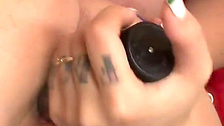Gorgeous MILFs fuck with sex toys and their tongues