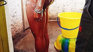 Outdoor Bathing My Pregnant Girlfriend in Dirty Environment