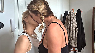 Julia Is a Perfect Lesbian