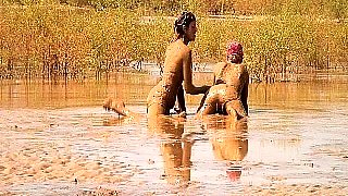 An awesome blond woman with big boobs part1