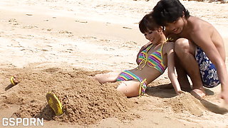 Hot Sex in the Japanese Beach Fucking Sexy Teen