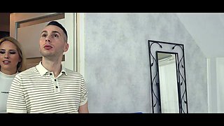 HUNT4K. This blonde can make you cum in a second!