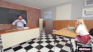 Clout Chasing Whore Gets Caught Playing With Her Pussy In Detention