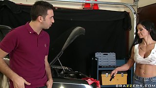 Cock Fixer Upper With Jewels Jade, Keiran Lee - Brazzers