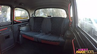 Female faux cab - Amber Jayne and atlanta moreno get caught in public having sapphic sex in a taxi