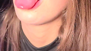 Fucked Outside on His Mercedes - Luna Doll