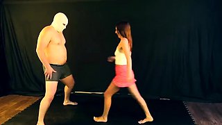 Paulinas Palace - Ballbusting Accuracy Training
