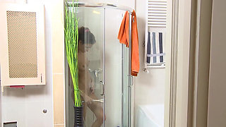 The Teacher Makes Home Visits to Punish His Students with the Hard Cock