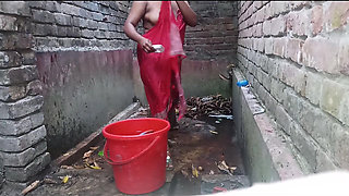 Bangladeshi Girl Hotestt Shower