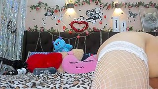 Brunette Milf In Red Stockings Webcam Toying