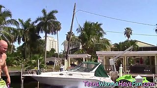 Amateur teen gets drilled