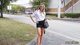 Tall Girl Alli - Horny Tall Girl Needs Bbc