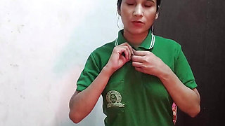 School wale sir ne peshab karte dekh liya