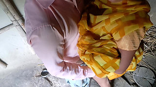 Hot Desi Housewife