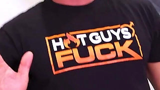 28yo Handsome Model Fucks Horny MILF