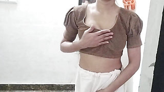 Teacher ko bathroom me piche se pakad ke chod diya