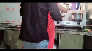 Desi Bhabhi Gets Fucked Hard in the Kitchen - Hot Indian Sex in Saree