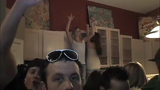 Lesbo college teen gets her pussy toyed