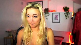 Emo Teen Becka Solo Webcam Masturbation Porn