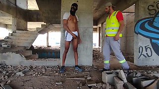 pe o de obra teve duas grandes surpresas ao visitar o p