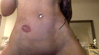 Amateur webcam babe dildo masturbation