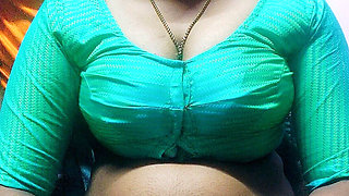 Desi Mohini Aunty Hot Sex with Plumber