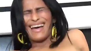 Bahiana naughty loves anal