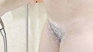 I shave my pussy