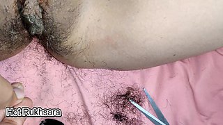 This Is What Happens When You Ask Your Husband to Help You Remove the Hair Around the Pussy