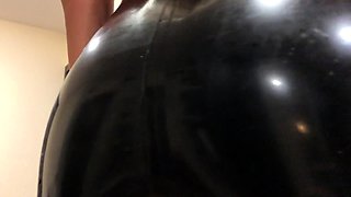 Cam Babe Big Boobs Awesome Ass