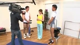 Skinny Babe Fucking Her Gym Trainer