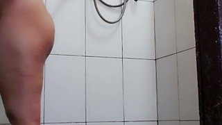 Girlfriend Bathing Naked Sobbing Pussy Abis Colmek