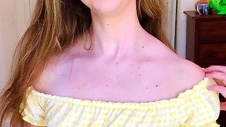 Young Amateur Girl Stripping and Masturbating Cam