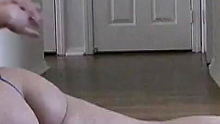 Siri Topless Yoga