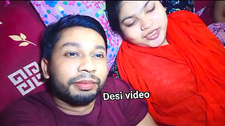 hot masti in bedroom husband wife romantic vlogs , couple Masti vlog Desi video.