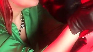 Headmistress Leather Gloves