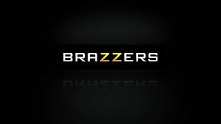 Fuck Away The Writer's Block With Keiran Lee, Olivia Blu - Brazzers