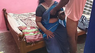 Aunty Was in the Bed Room and I Invited Her for Sex She Reluctantly Agreed and I Had Hot Sex with Him.