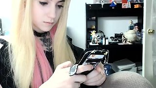 Romanian amateur webcam teen masturbate
