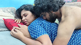 Mallu Couple Hot Nighty Fuck and Lip Lock Romance in Bedroom Part - 4
