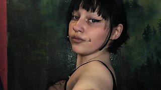 A Girl Tries Out for the Role of a Secretary, with a Deep Throat and a Narrow Pussy