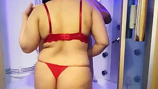 Arab Fun in the Shower