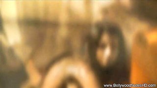 Dona's softcore scene