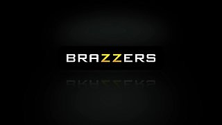 I Want Them Bigger! With Bella Reese, James Maverick - Brazzers