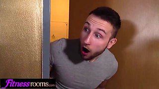Fitness apartments Cherry Kiss and elizabeth romanova dual blowjob sport 3way